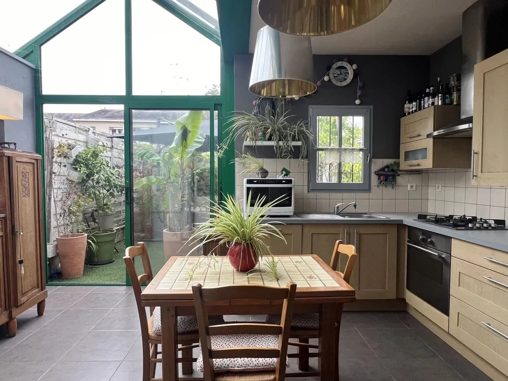 acheter une mancelle au mans proche du tramway