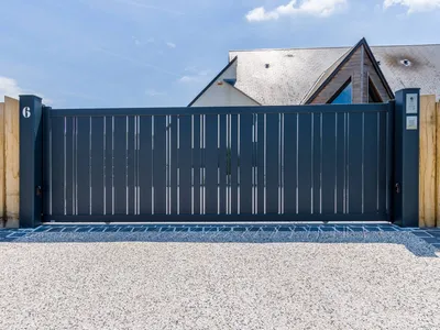 Portail aluminium coulissant 