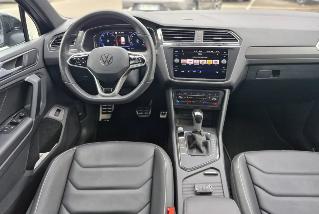 VOLKSWAGEN TIGUAN II 2.0 TDI 150 R-LINE EXCLUSIVE DSG7 OCCASION PRES DE TOULOUSE EN OCCITANIE A PLAISANCE DU TOUCH