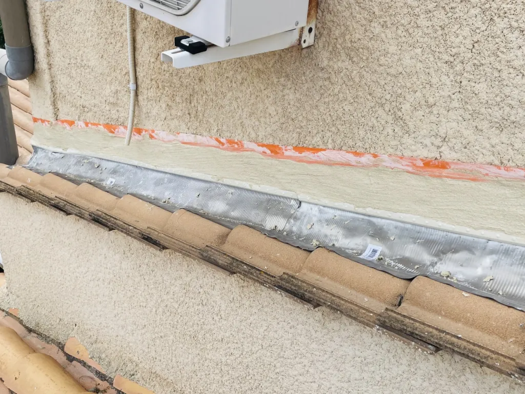 Réfection de Solin d’une toiture de maison sur Aix en Provence.