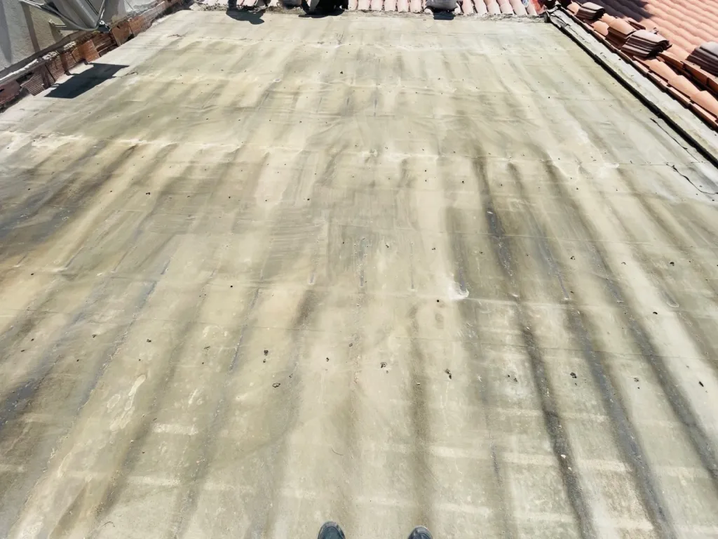 Changement d’une toiture de maison avec isolation sur Aix en Provence.