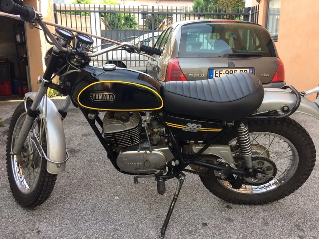 YAMAHA 360 RT1 LA SEYNE SUR MER