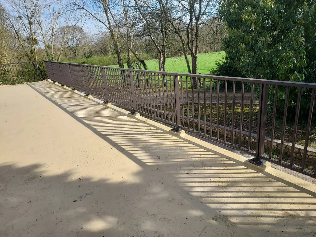 Installation de Gardes Corps Maison, Balcons, Escaliers Extérieurs et Mains Courantes Sécurisées pour Pavillons à Bourg Achard dans l'Eure 27 et sa Région