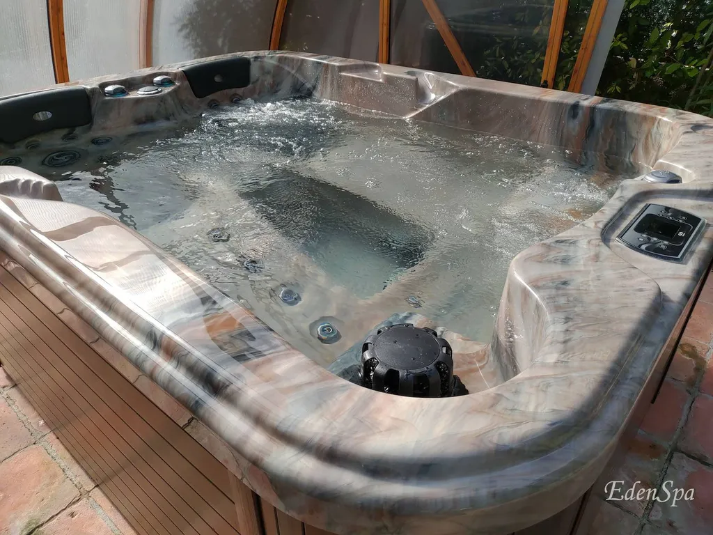 spa 3 places tuscan sun à Peypin