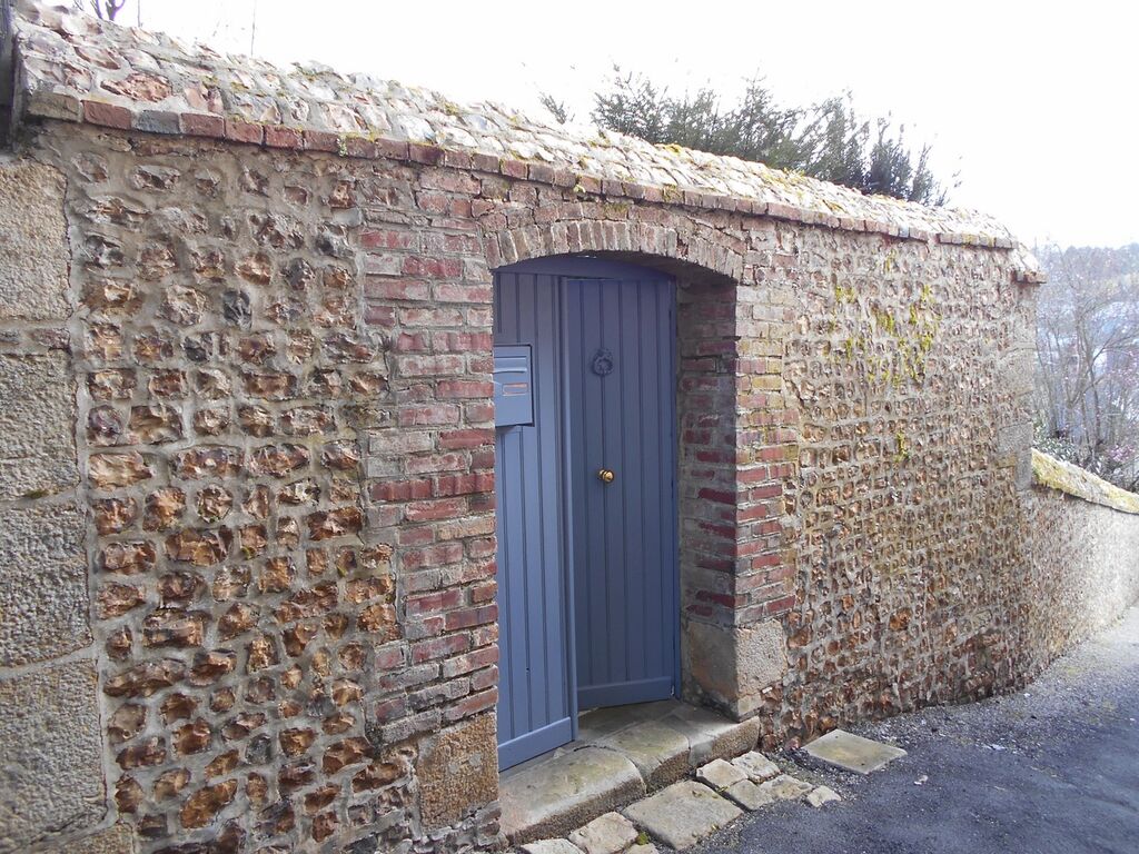 MAISON DE VILLE AVEC JARDIN BERNAY, Pays d'Ouche, Eure 27