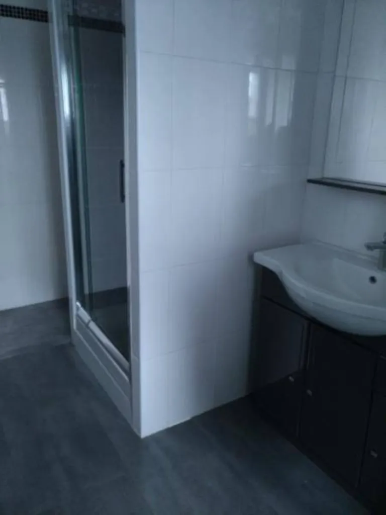 Situé au 2ème étage en duplex (et dernier étage)