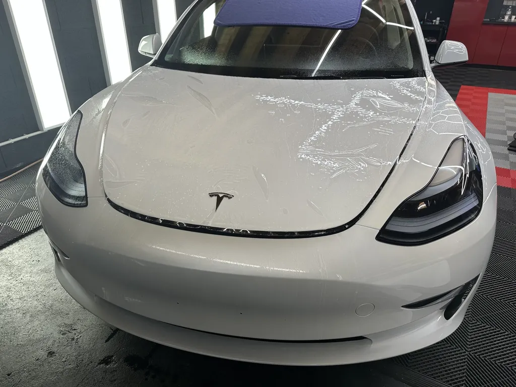 film de protection carrosserie PPF Lyon anti rayures tesla model 3 