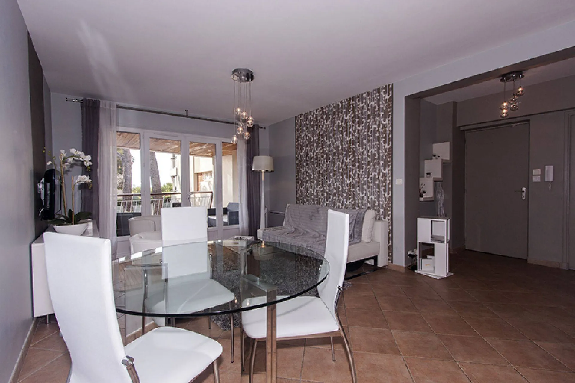 Appartement T4 Cassis dans le centre avec terrasse vue Cap Canaille et garage 