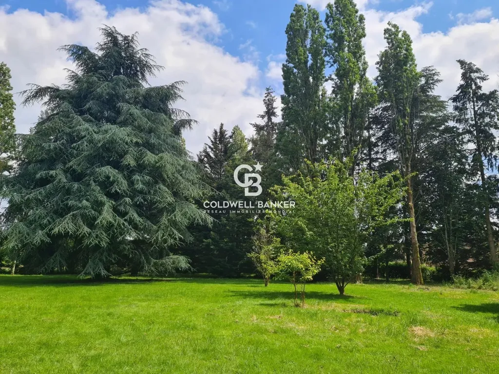 Vivre au Mans autrement – Alliez charme, espace et confort dans une maison idéale pour une vie familiale épanouie.