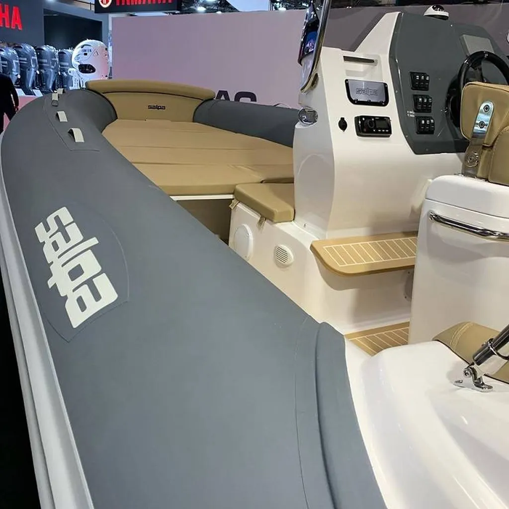 Acheter un bateau semi-rigide Salpa à Toulon dans le Var