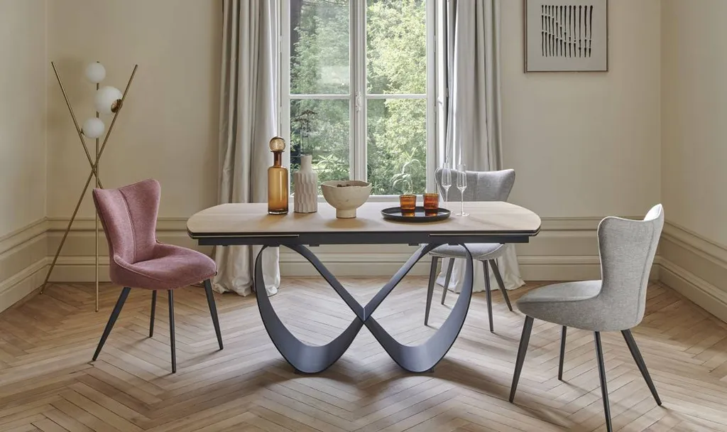 Vente d'une salle à manger complète Française en céramique avec pied métal TOPAZE