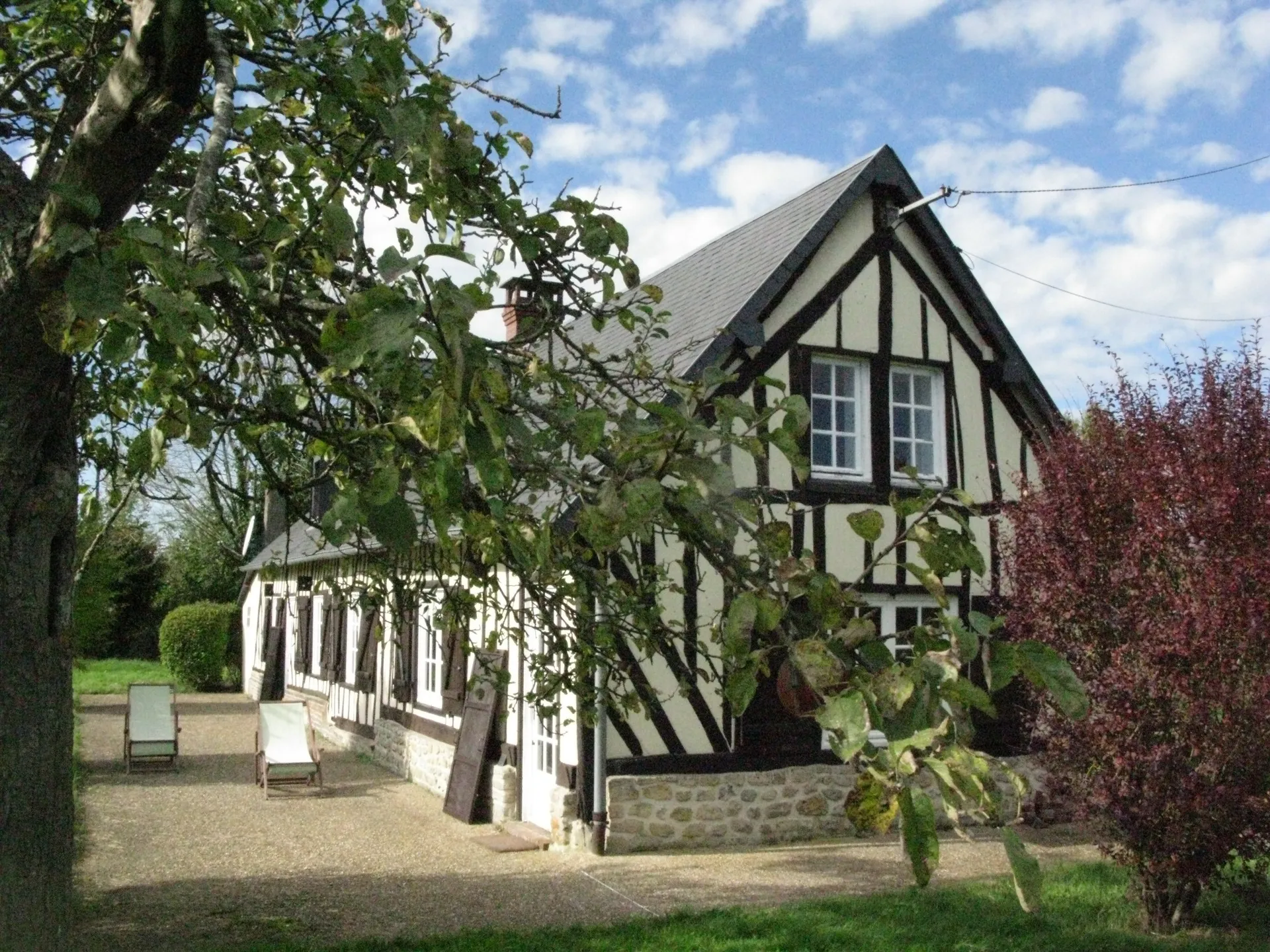 MAISON NORMANDE proche de LISIEUX, Calvados 14