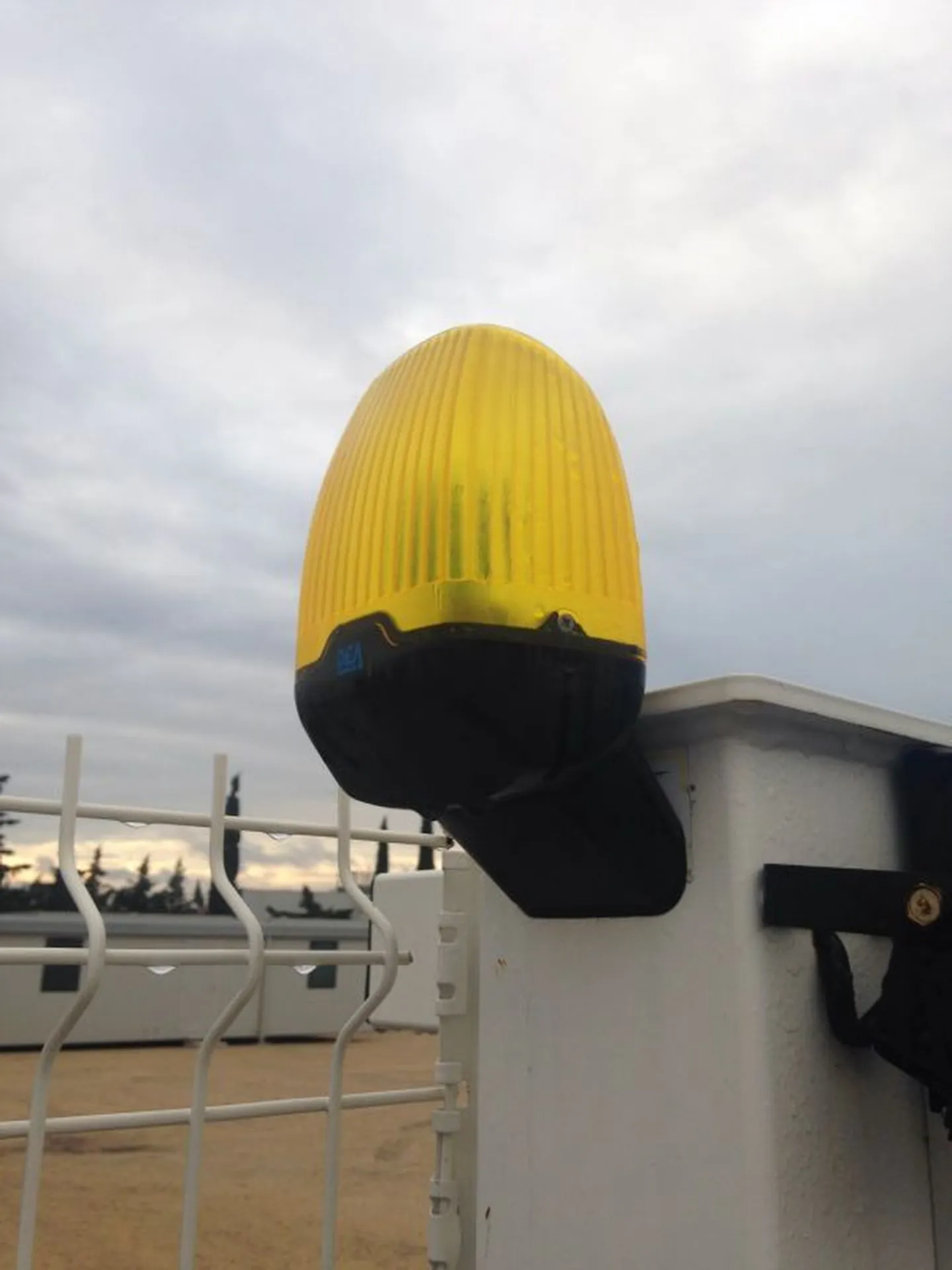 feux orange clignotant