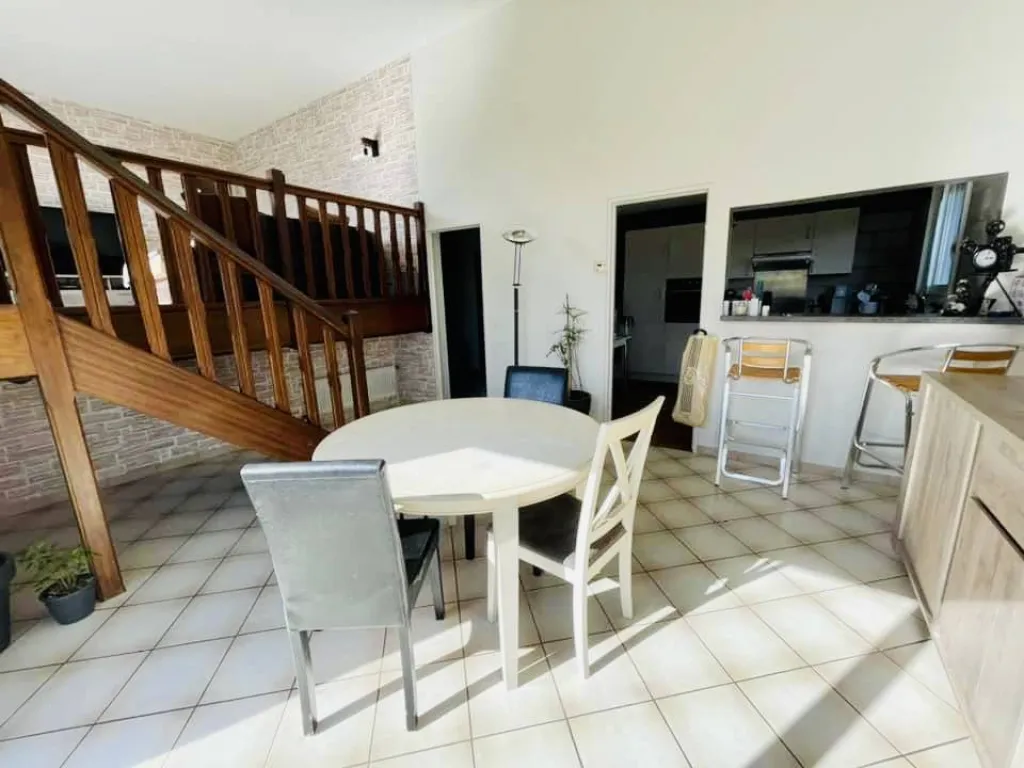 A vendre pavillon contemporain de 110 m² habitable édifié sur un terrain de 700 m².