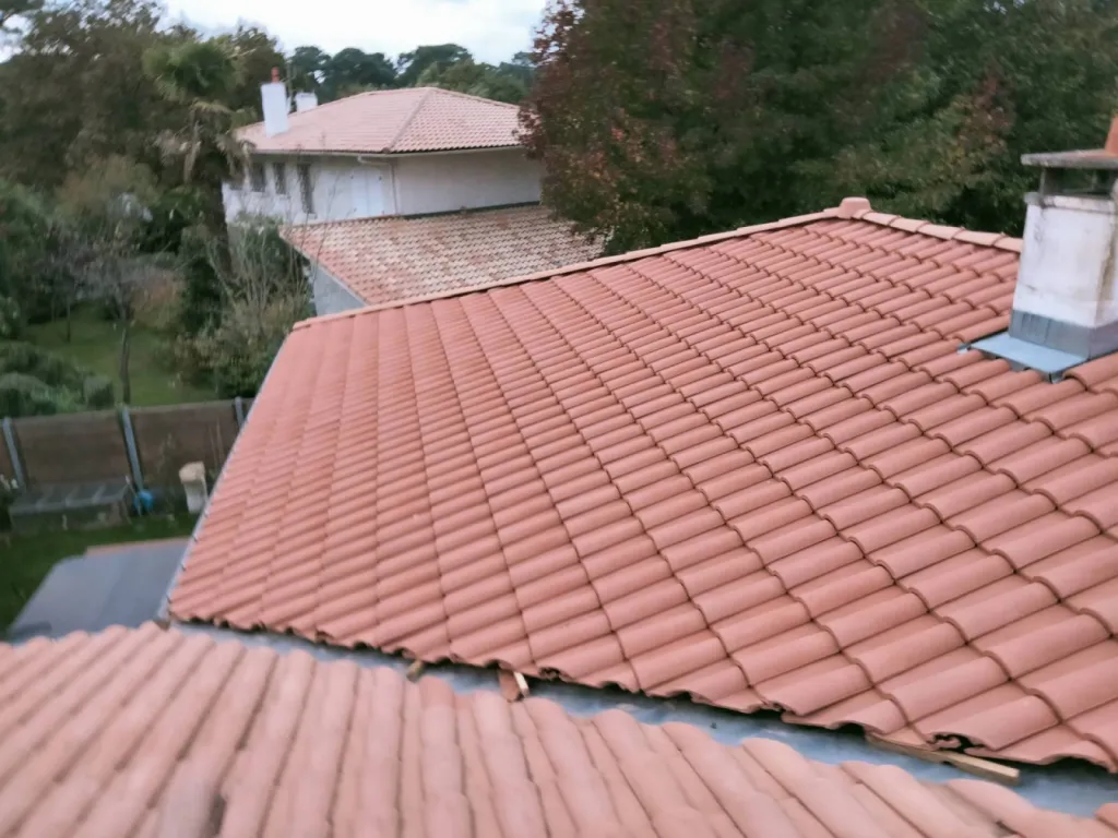 Réfection totale d'une couverture en tuiles méridionales à La Teste de Buch