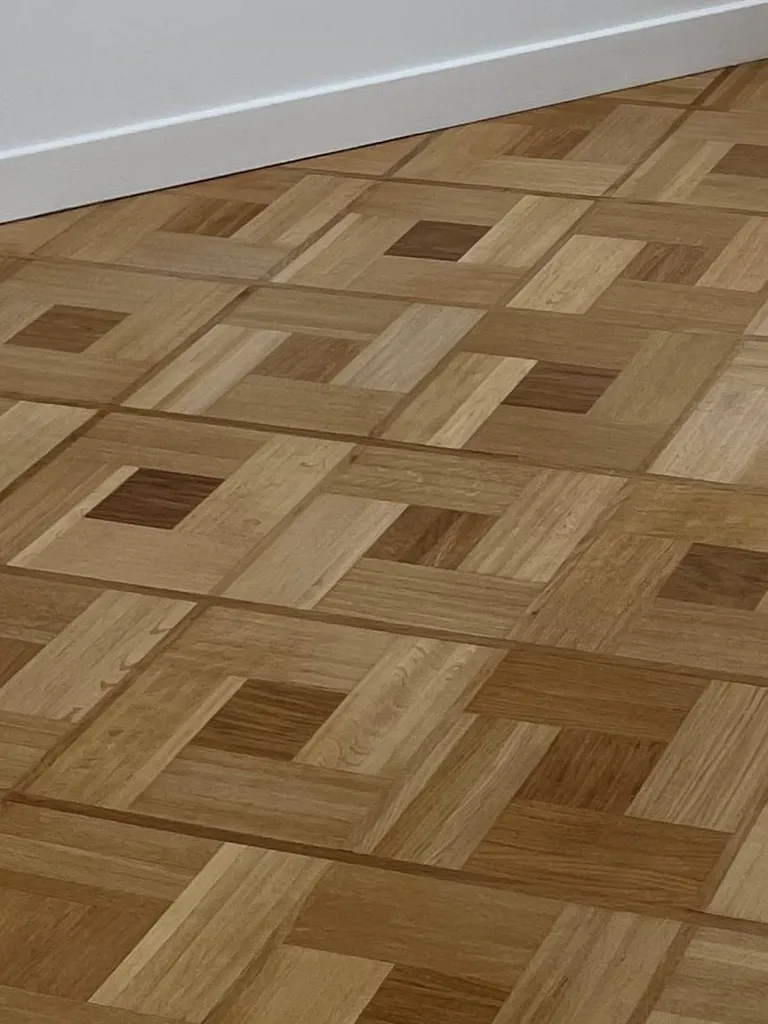 Parquet massif rénové à Lyon