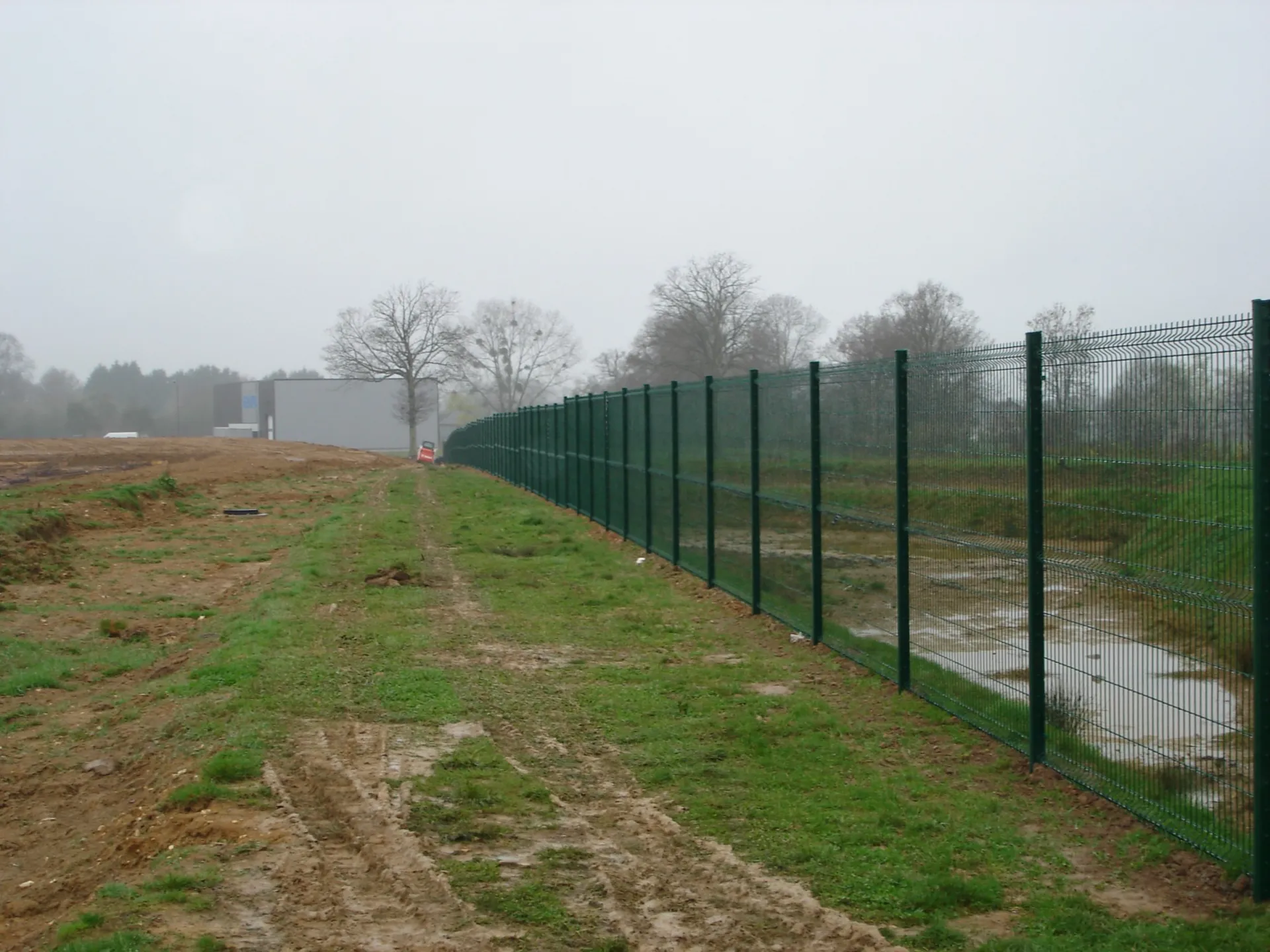 Installation de clôtures pour bassin dans l'Eure