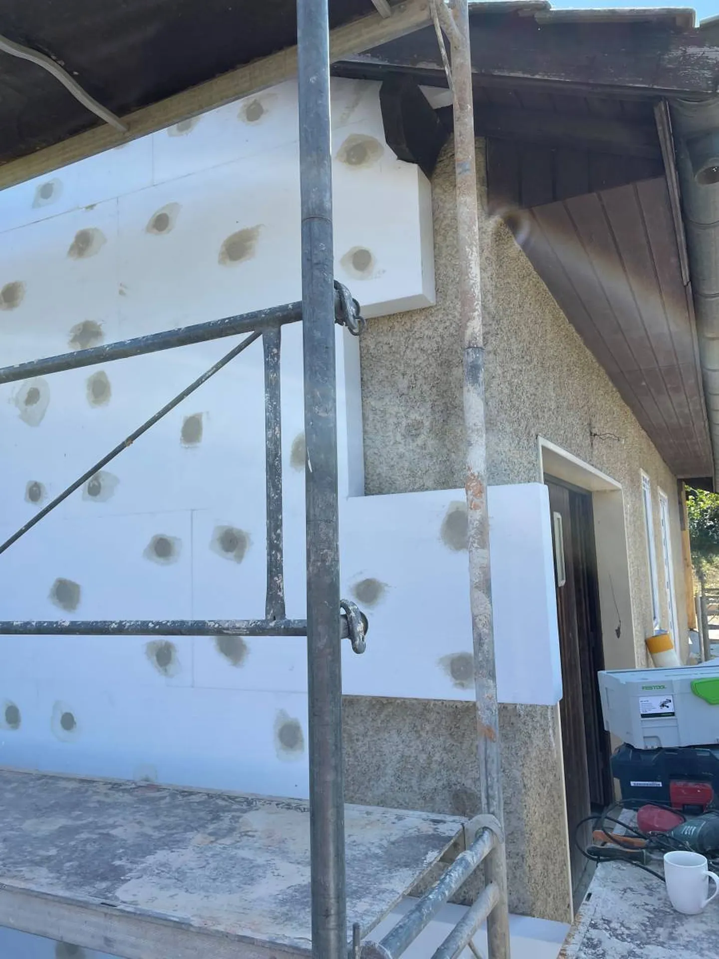 Travaux d'isolation thermique par l'extérieur à Jassans Riottier (69)