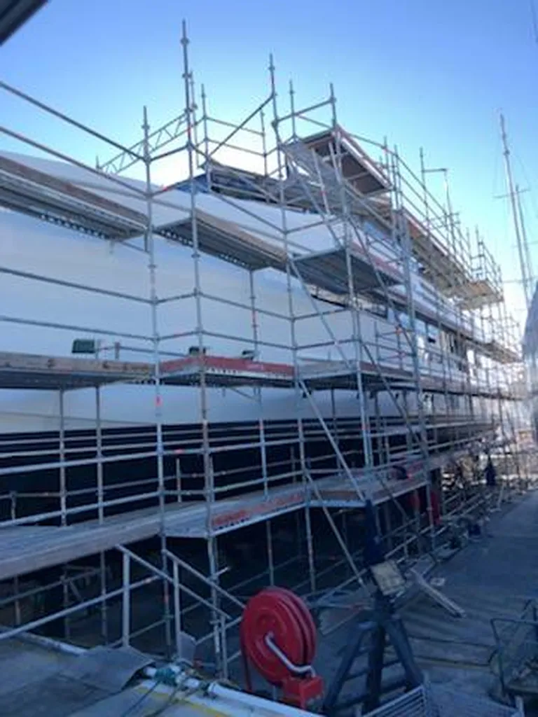 louez votre échafaudage et profitez d'un montage professionnel pour votre chantier 