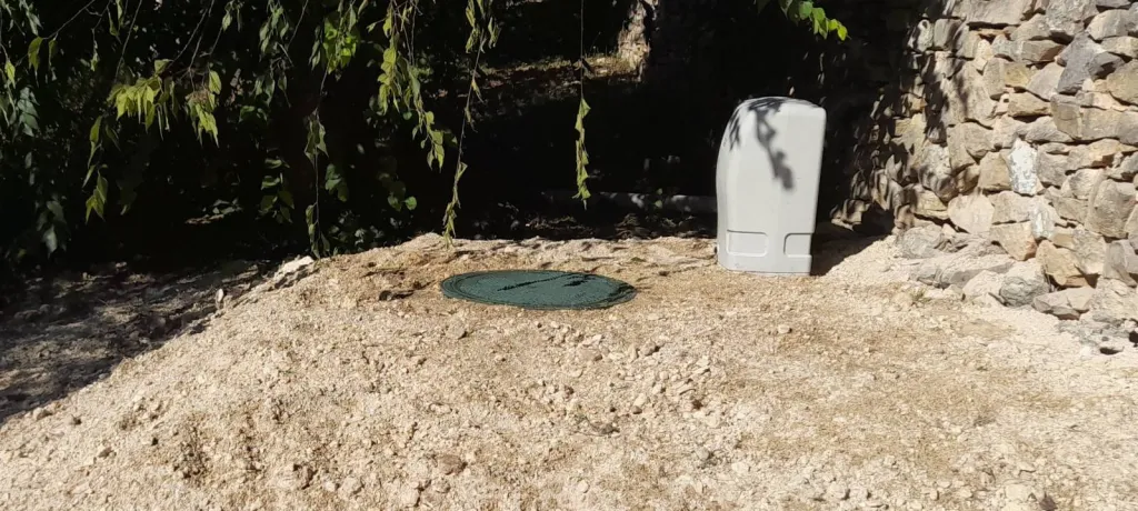 Entretien de microstation d'épuration pour les propriétaires de maison vers Aix en Provence