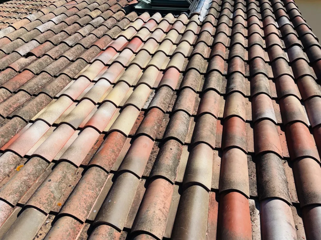 fin de l'intervention de couvreur en recherche de fuite sur Aix en Provence 13100