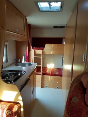 Vend camping car capucine CHALLENGER Genesis 45