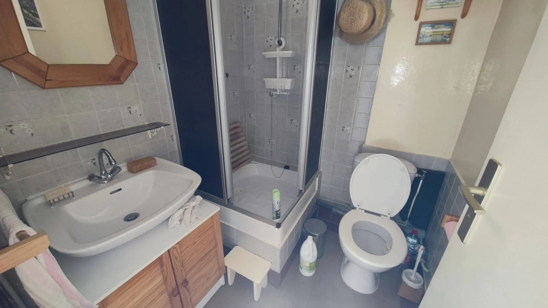 VENDU VUE PORT ET MER