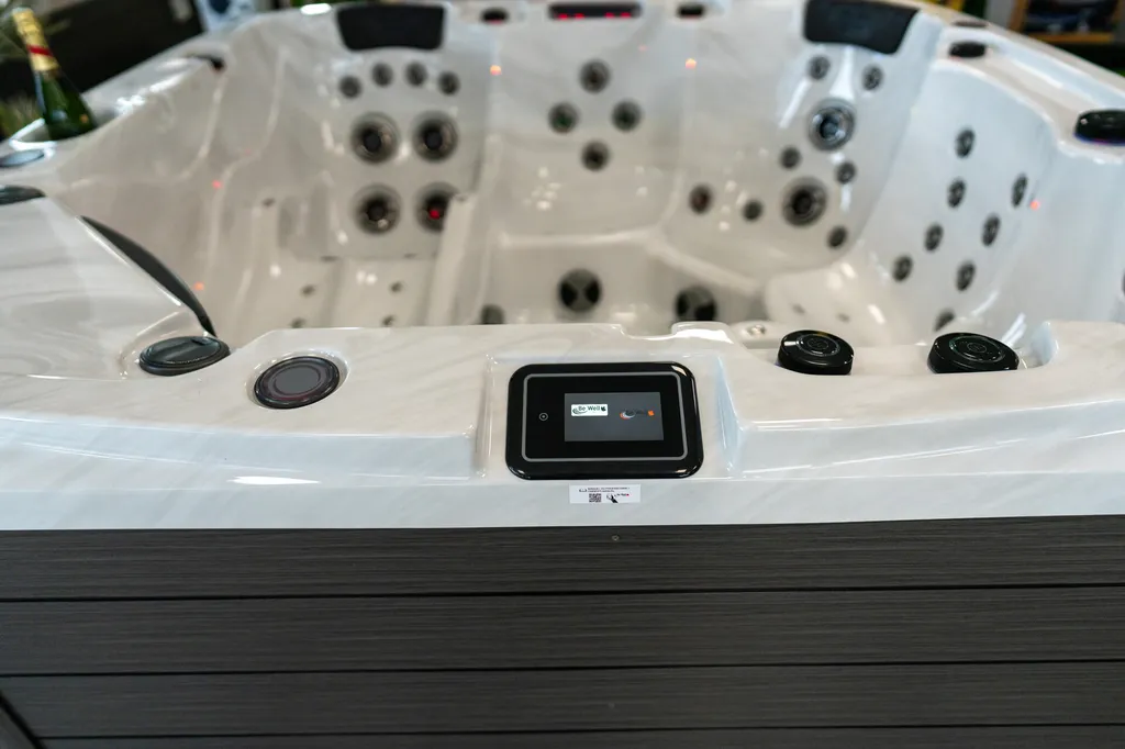 Jacuzzi P584 spa canadien Marseille
