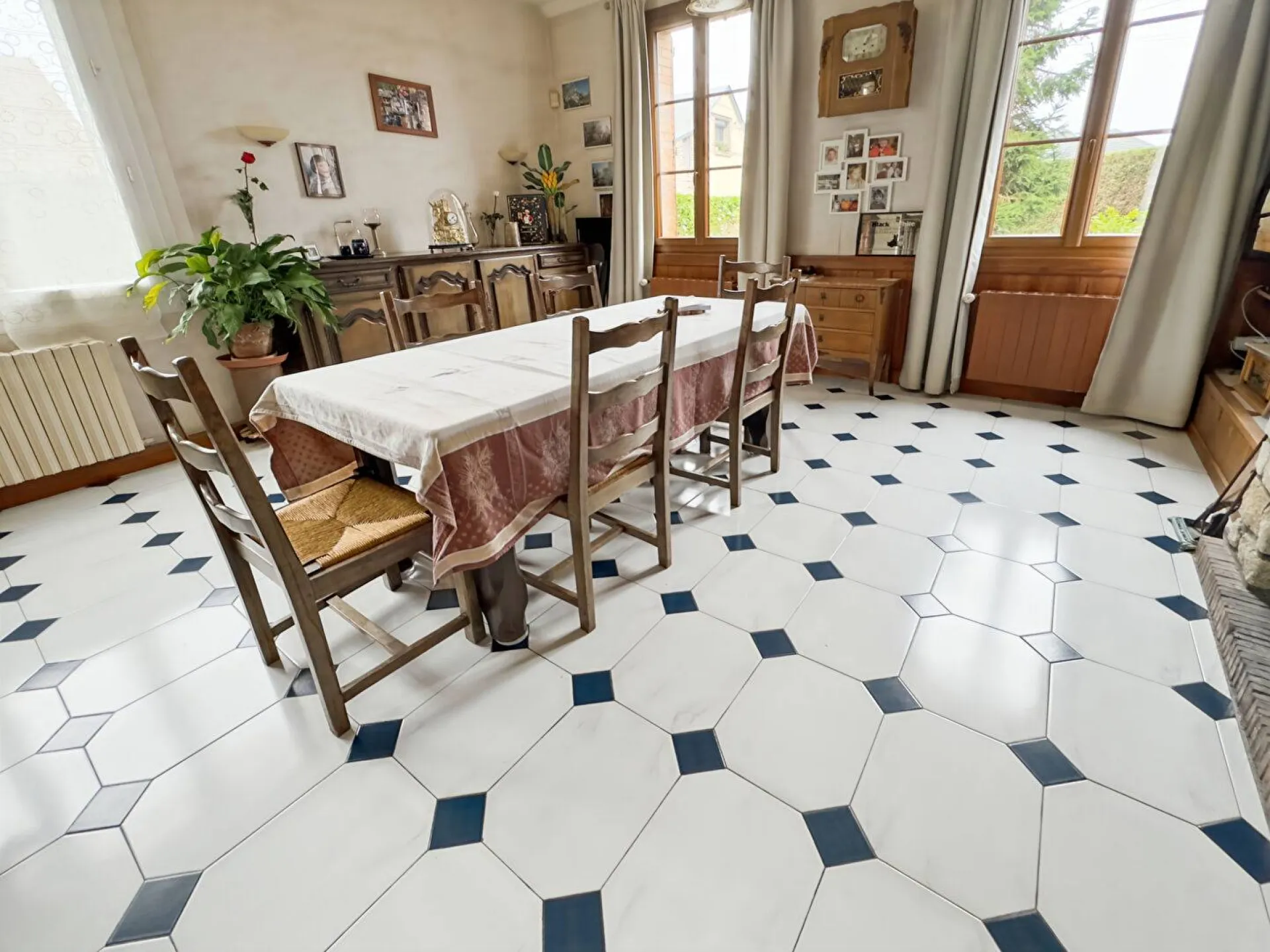 A vendre maison de 228 m² édifiée sur 1332 m² de terrain sur la commune de ST PIERRE LES ELBEUF 76320