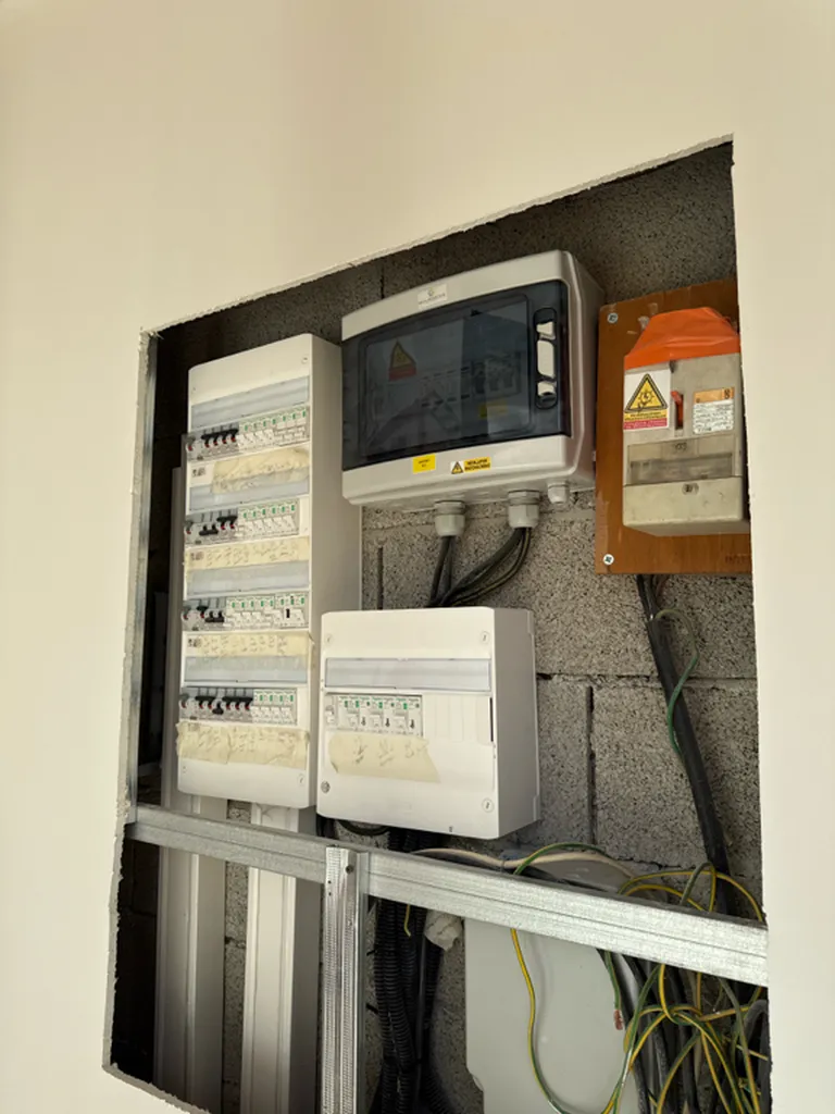 Etude offerte et personnalisée pour votre projet solaire avec PESS à La Ciotat 