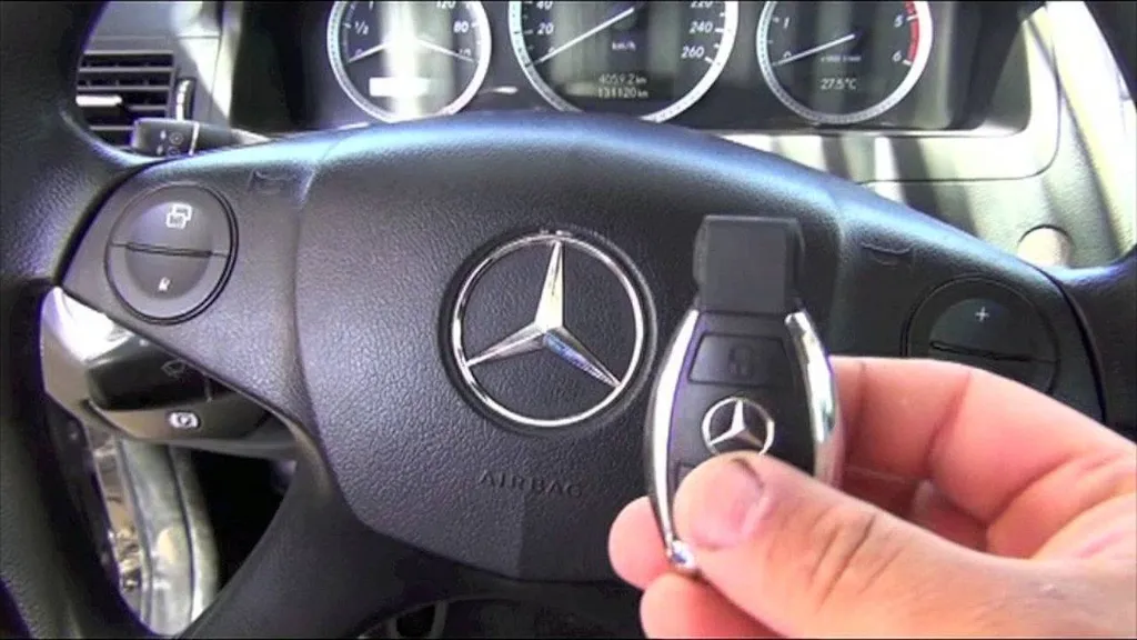 Clé mercédès