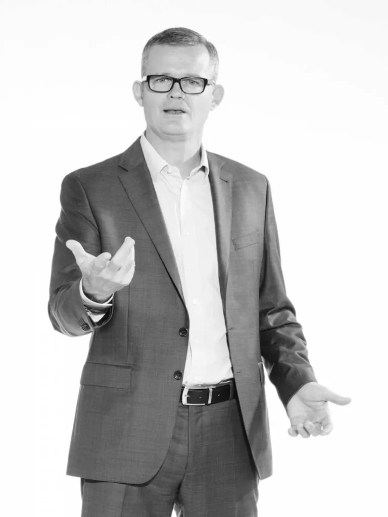 photographe portrait professionnel en noir et blanc ou en couleur