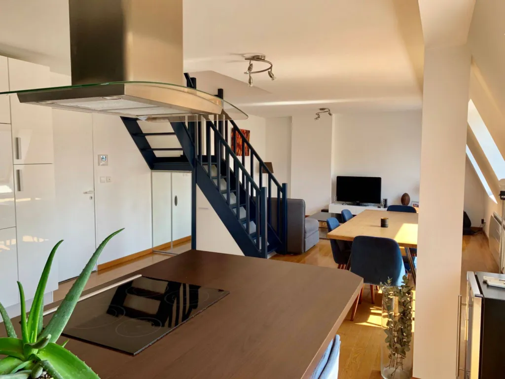 Acheter un appartement avec cuisine ouverte moderne proche de Rouen (76)