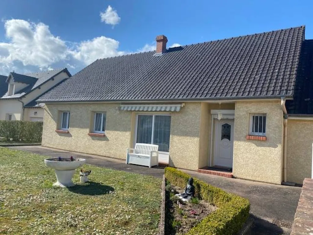 MAISON PLAIN PIED A PROXIMITÉ DES ÉCOLES ET DES COMMERCES
