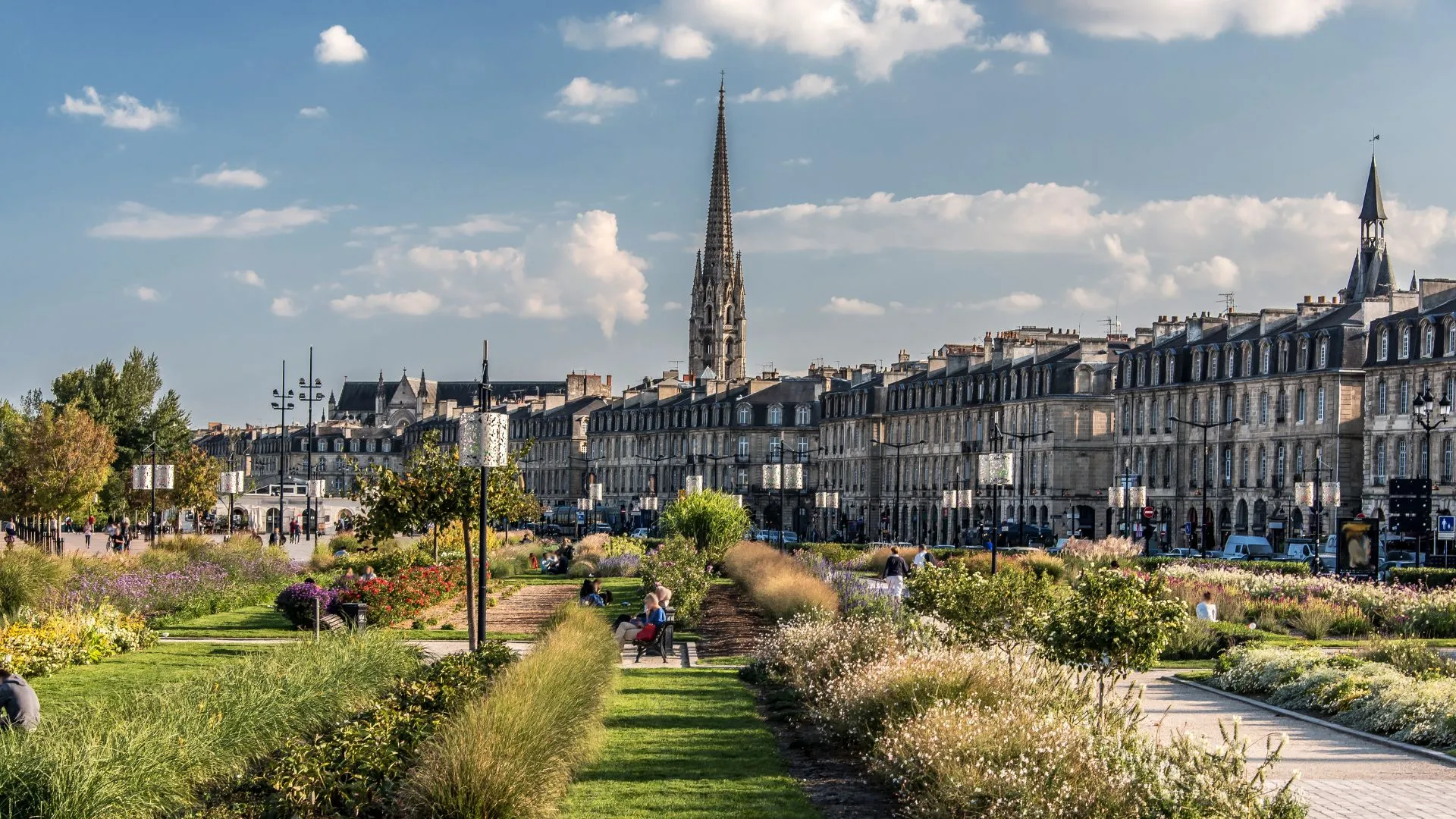 Mutation professionnelle sur Bordeaux Saint-Genès : comment un chasseur immobilier sécurise votre achat de résidence principale à distance