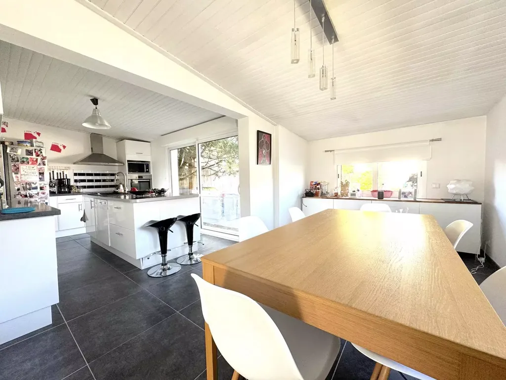 Vente maison Bruges, 5 pièces, 3 chambres, 110 m², 479 900 €