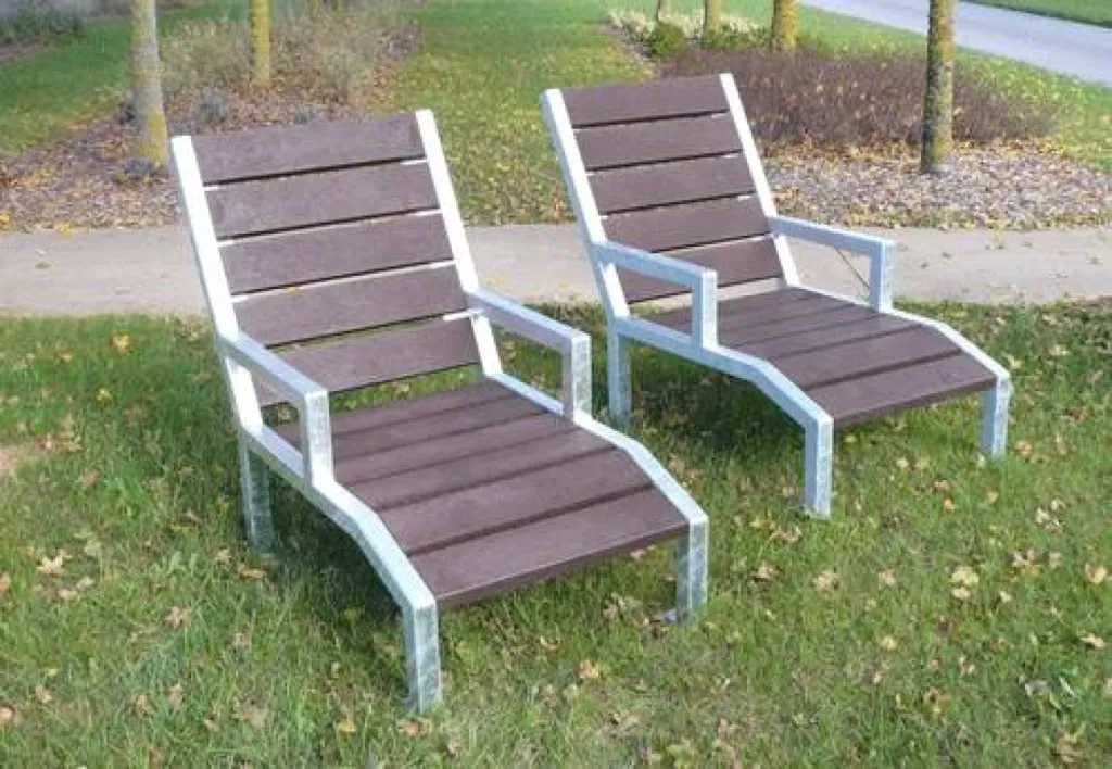 Chaise longue recyclé à Chambéry