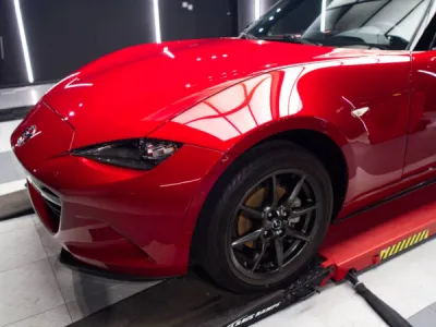Mazda MX5 : capote protégée avec Gtechniq I1 chez Gloss Obsession