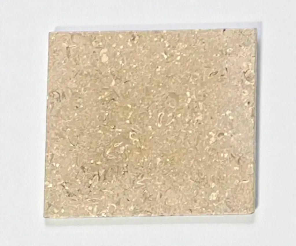 Finition adoucie pour pierre naturelle Créa Stone offrant surface mate élégante idéale sols intérieurs cuisines pièces vie murs décoratifs