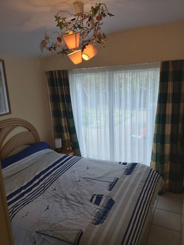 682 - Petite villa proche des commerces et de la plage