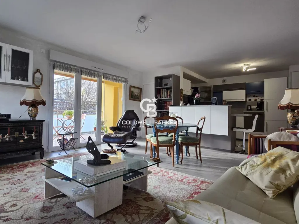 appartement de standing à vendre au Mans sans travaux avec trois chambres et deux terrasses