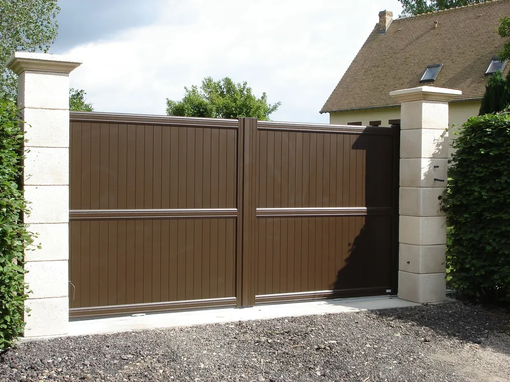 Devis installation portail alu coulissant et motorisé Deauville Calvados