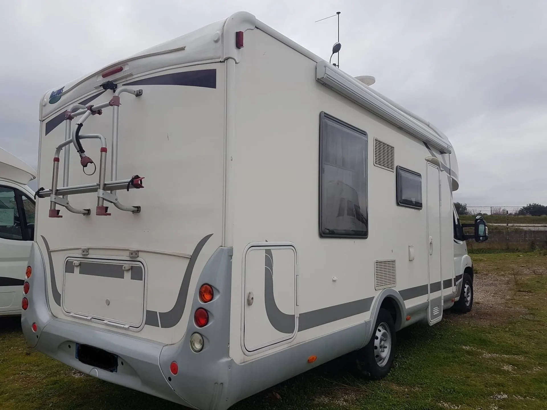 VÉHICULE VENDU Camping-car  Mc LOUIS MC4 72 LIT CENTRAL, 4 COUCHAGES A LANCON DE PROVENCE