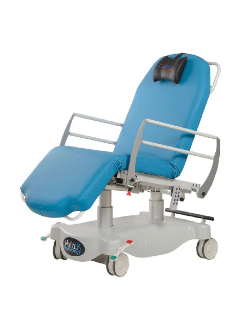 Fauteuil ambulatoire électrique MULTIKA V2 avec réglage électrique, confort mémoire de forme et mobilité optimale – Carina Medical