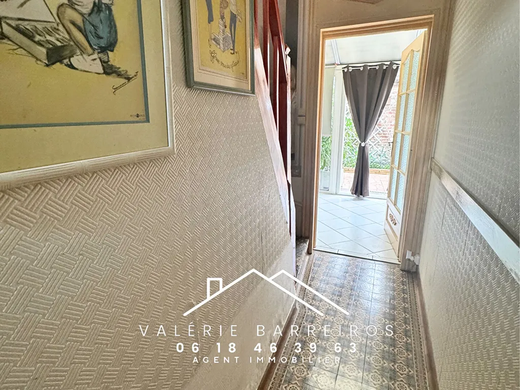 À vendre, jolie maison de brique de 100 m² sur un terrain de 120 m² situé à Caudebec-les-Elbeuf 76320