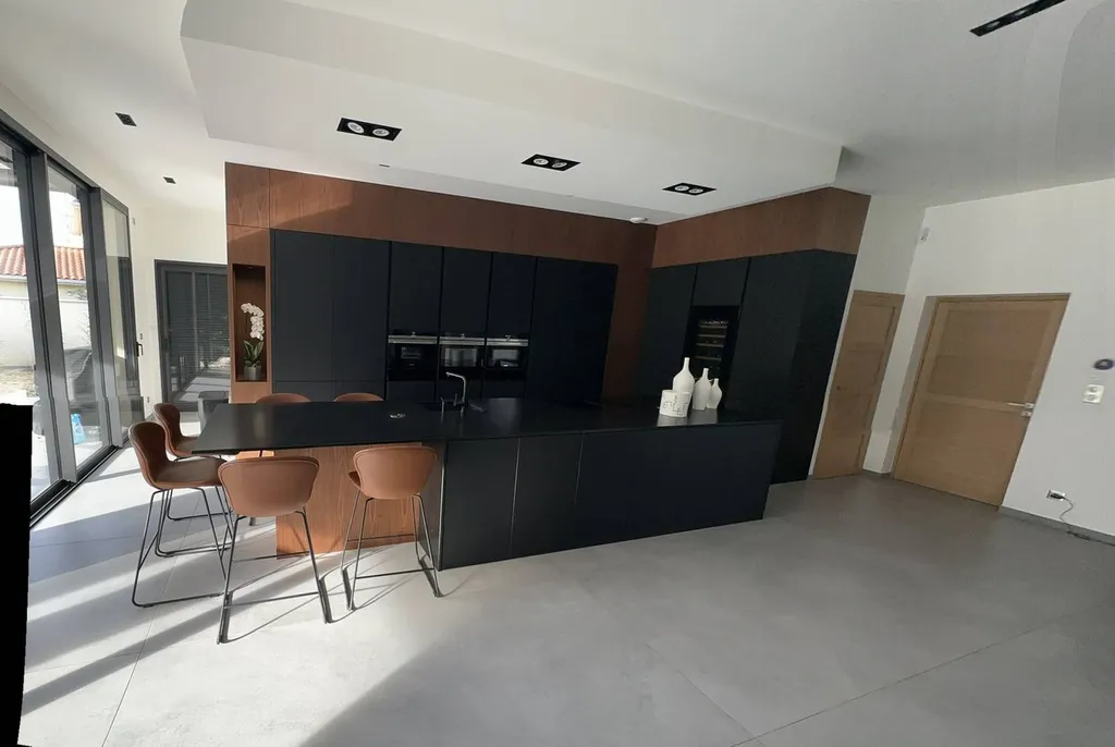 Cuisine équipe bois et noire à lyon