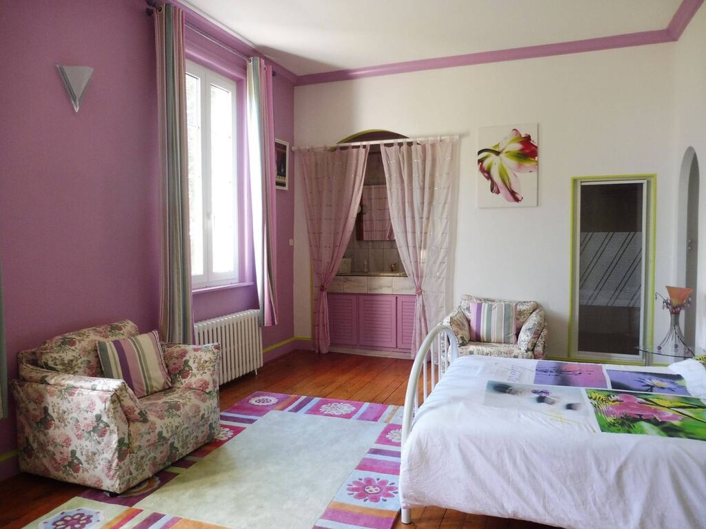 Maison de caractère d'environ 393m² à vendre - Rare sur le marché !