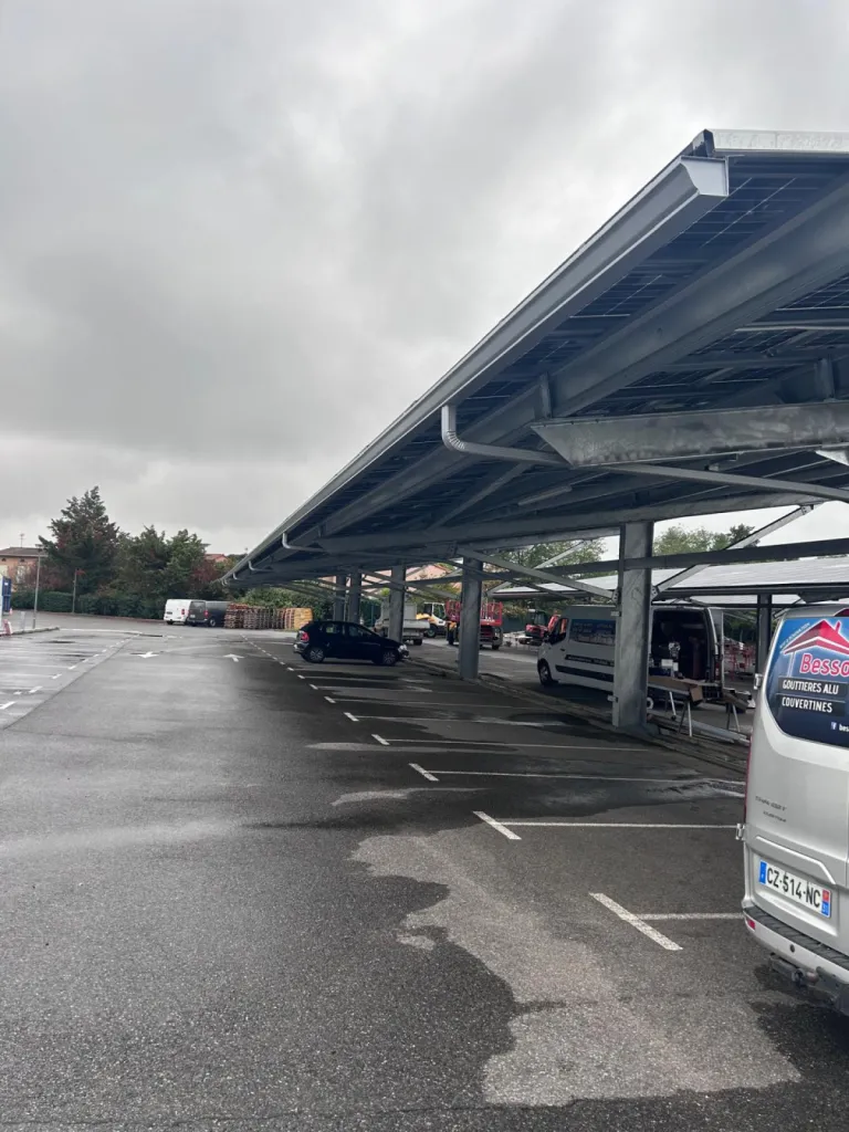 GOUTTIERES ALU RAL 9006 DESCENTE ALU 