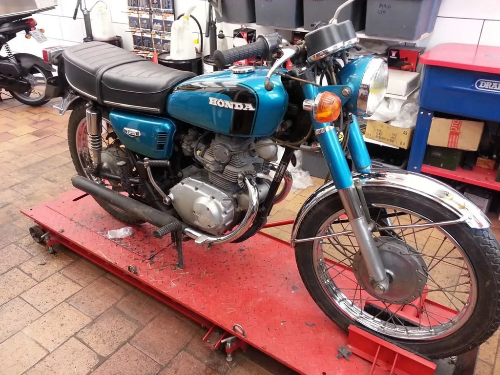 HONDA CB 125 K5 RETRO