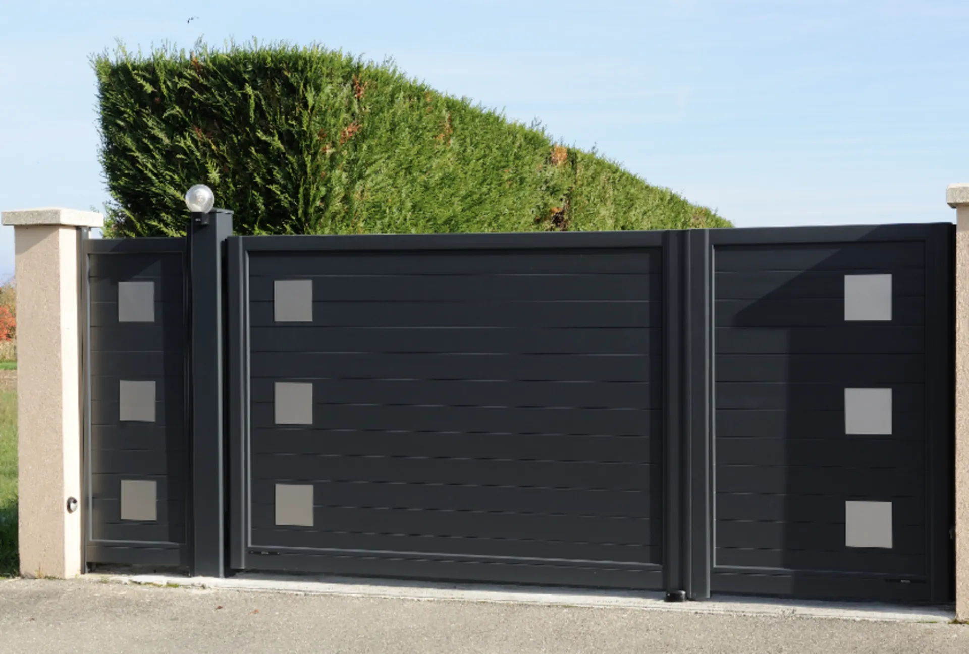 Pourquoi confier l’installation et la pose de votre portail sur mesure à un serrurier expert à Auch dans le Gers 32 ?